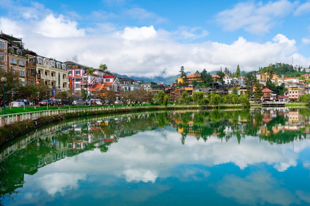 Tour Vietnam Hanoi Sa Pa Fansipan